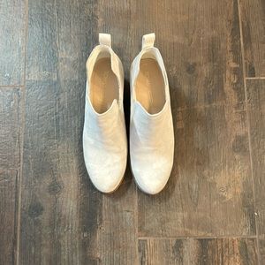 TOMS ankle bootie Size 8